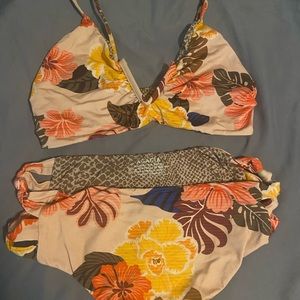 Acacia swim retro paradise bikini size small